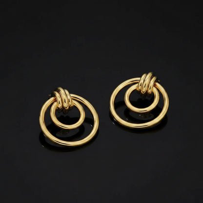 Boucles d'Oreilles Puces Double Anneau Noué — Acier Inoxydable Doré | Style Minimaliste