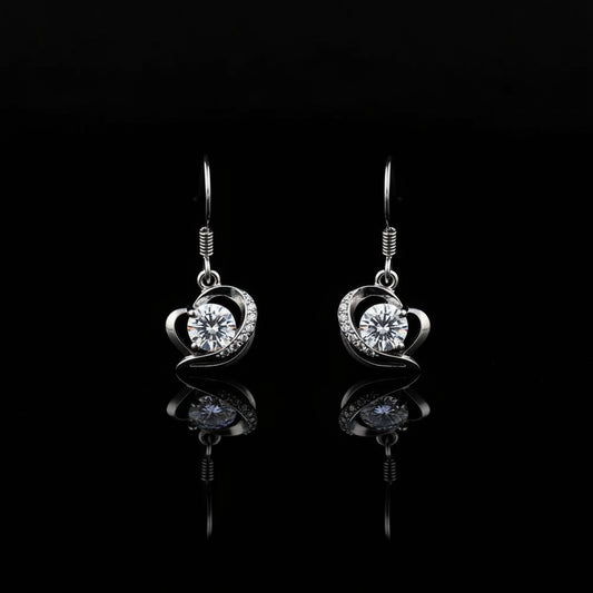 Boucles d’Oreilles Pendantes Cœur Pavé Zircon – Plaquées Argent
