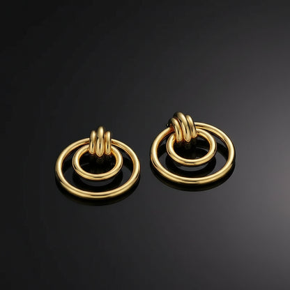 Boucles d'Oreilles Puces Double Anneau Noué — Acier Inoxydable Doré | Style Minimaliste