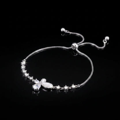 Bracelet Papillon & Coquillage Pavé Zircon – Chaîne Délicate