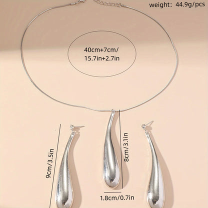 Feng Shui Rhinestone Set - Necklace and Earrings