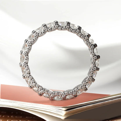 Serenity Ring in 3mm Moissanite - 925 Silver 18K Gold Plated