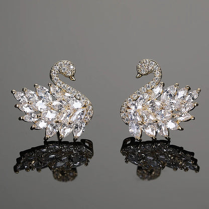 Boucles d'oreilles Cygne Colorées Style Déesse Luxe Léger, Zircon Micro-serti, Longues Boucles Tendance et Polyvalentes