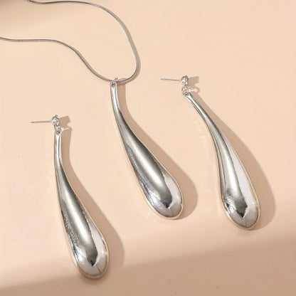 Feng Shui Rhinestone Set - Necklace and Earrings