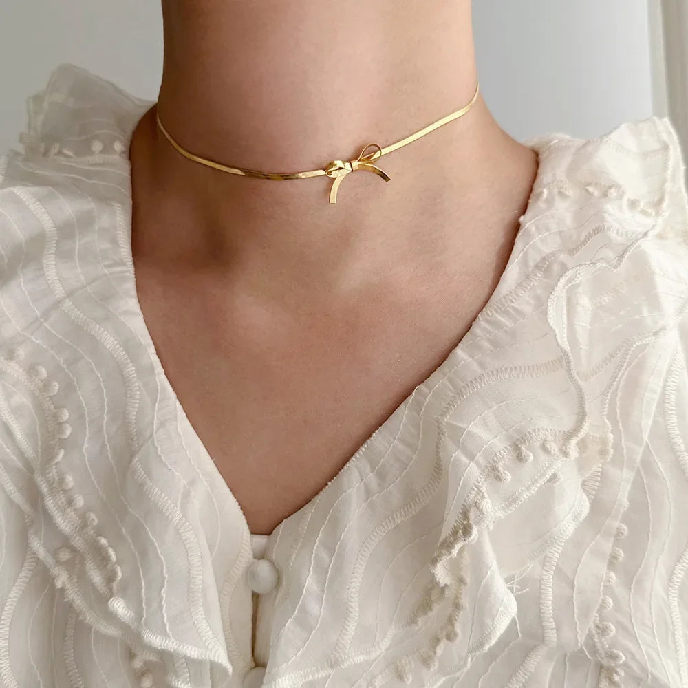 Minimalist Knot Choker Necklace, 18k Gold Plated